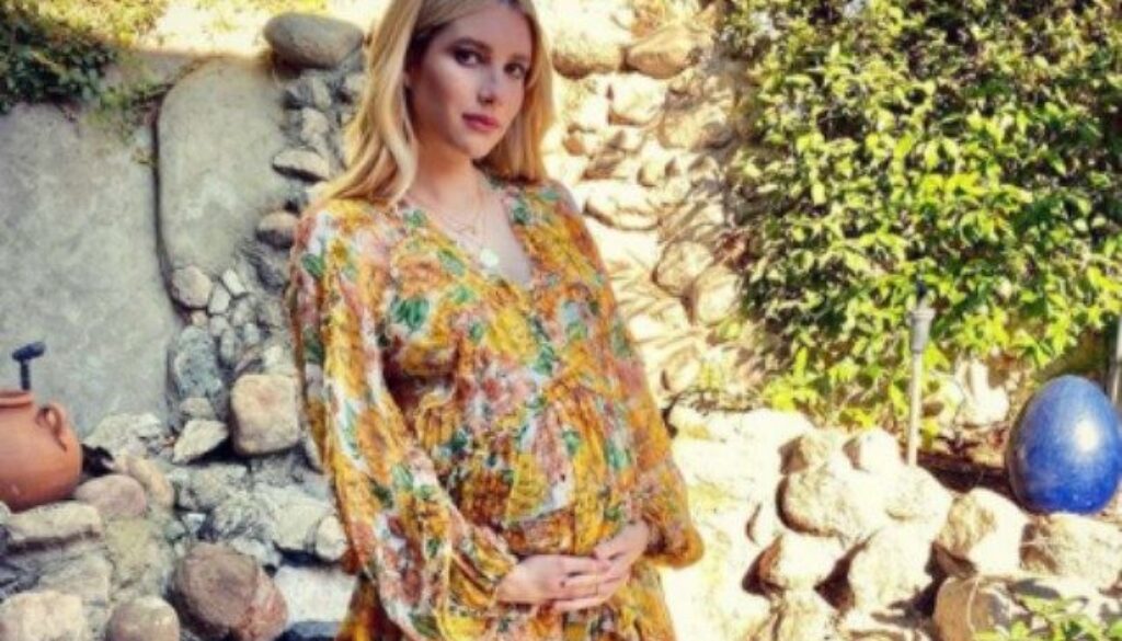 Emma-Roberts1.jpg