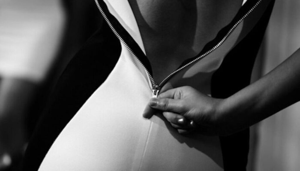 Cosa spinge una donna a fare la escort