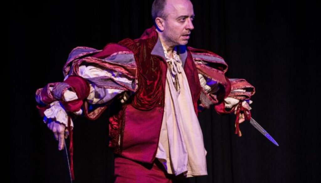 solimano-pontarollo_coltelli.jpg solimano-pontarollo_coltelli.jpg