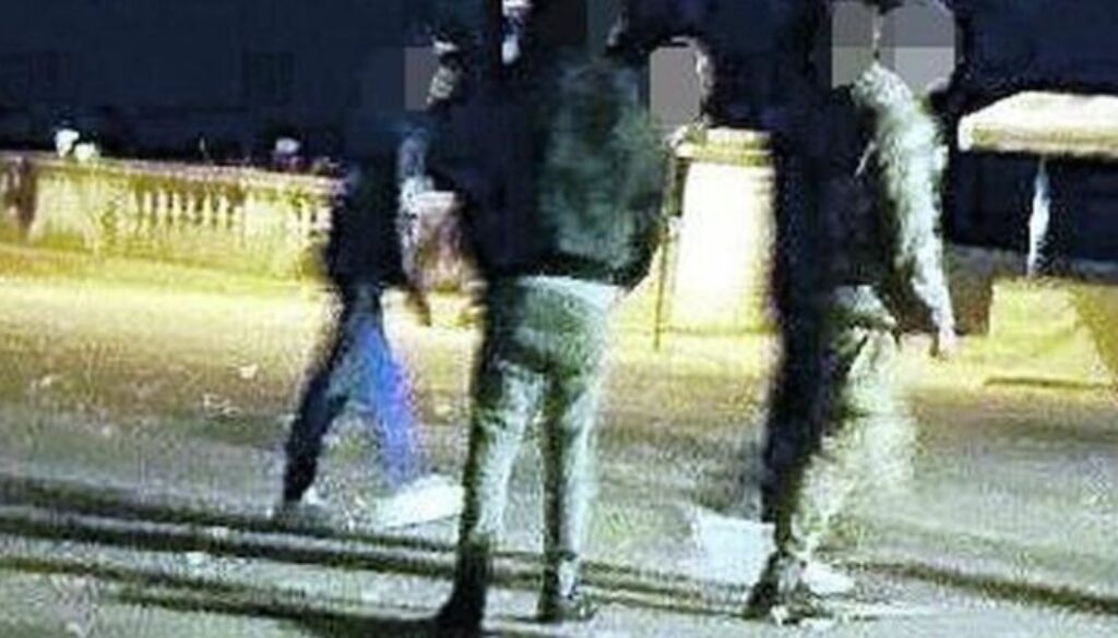 4964438_pckg_290157826978783609-20200106.jpg 4964438_pckg_290157826978783609-20200106.jpg