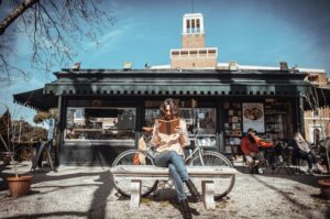 aspettando-lestate_ph-laura-sbarbori_rid.jpg aspettando-lestate_ph-laura-sbarbori_rid.jpg