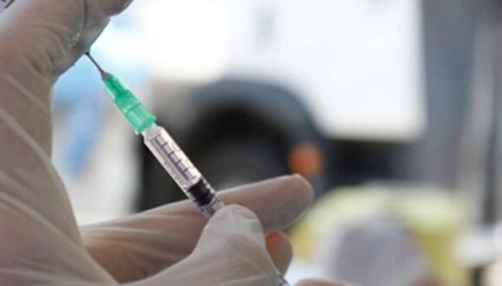 vaccino-660x330-1.jpeg vaccino-660x330-1.jpeg