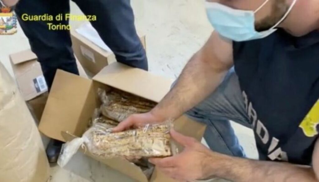 113845341-fa0ee323-fcd7-4bed-ab4e-131adb4d0212.jpeg 113845341-fa0ee323-fcd7-4bed-ab4e-131adb4d0212.jpeg