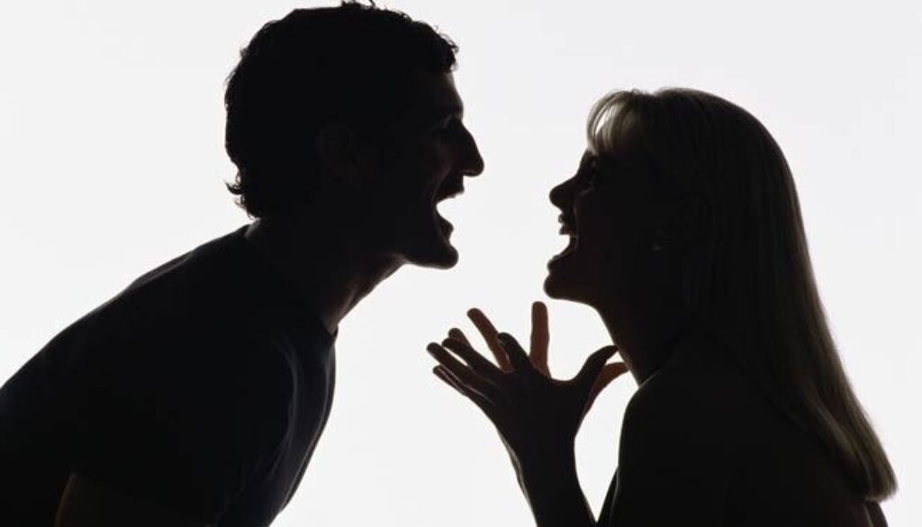 litigio-coniugi.jpeg litigio-coniugi.jpeg