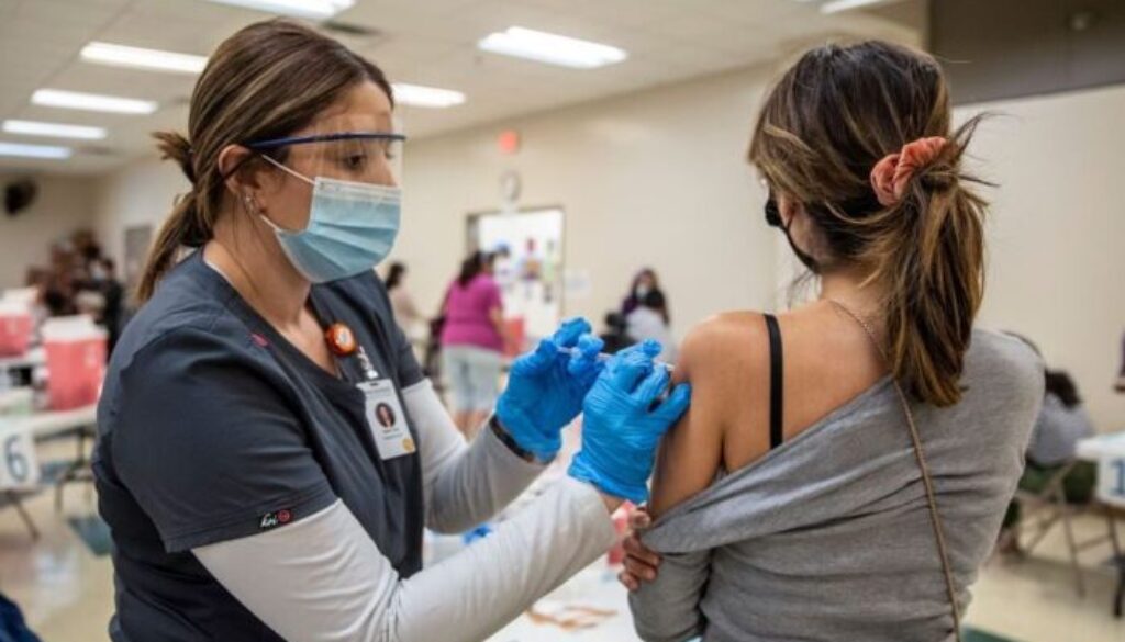 vaccini-covid-giovani-usa-1622889542572.jpg