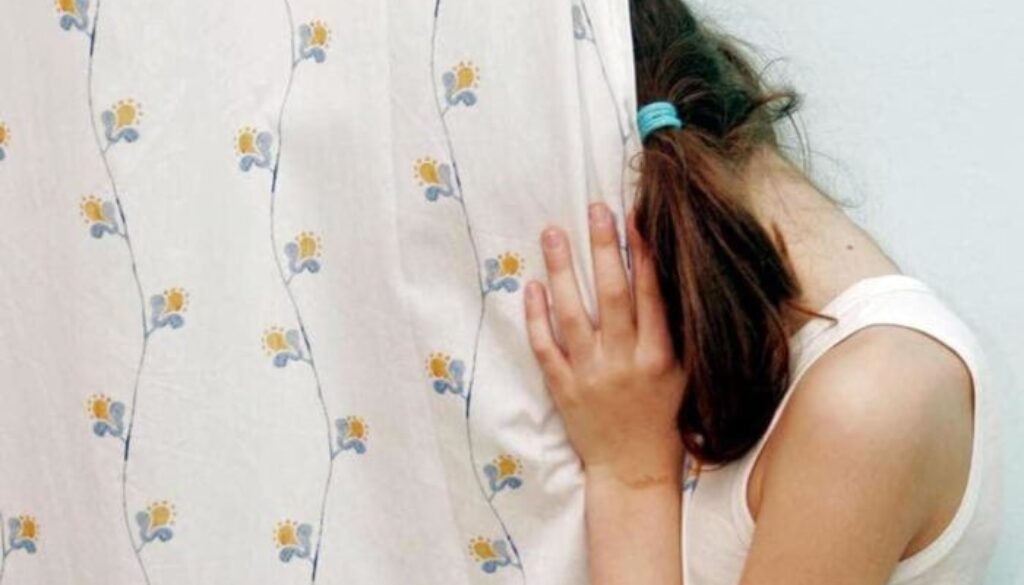 violenza-sessuale-bambina-foto-ansa-2.jpg