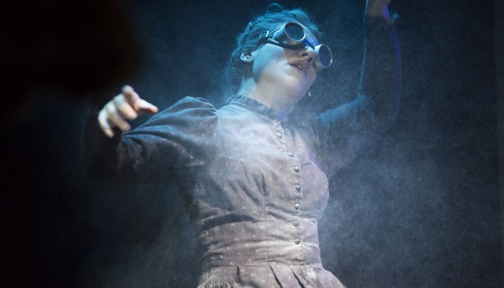 lumen-marie-curie_illoco-teatro.jpg lumen-marie-curie_illoco-teatro.jpg