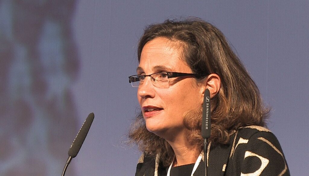1280px-Ilaria_Capua.jpg
