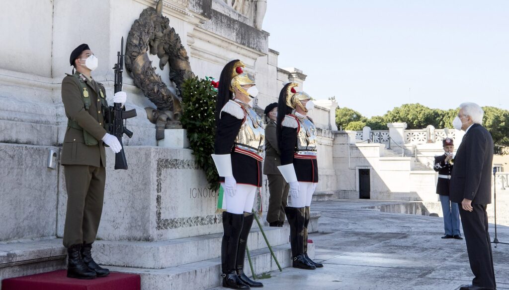 12831231_medium.jpg 12831231_medium.jpg