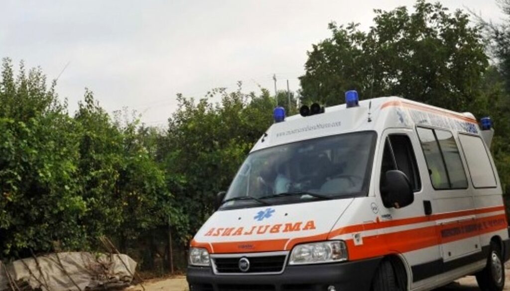 1637080224_ambulanza-campagna-2.jpg