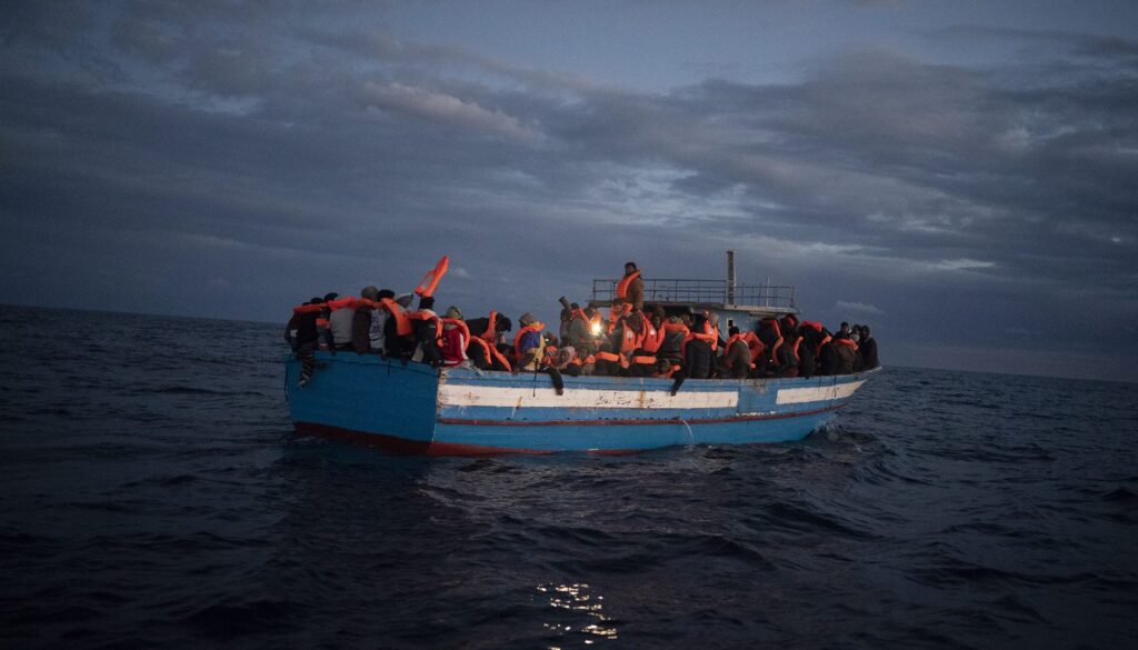 barcone-lampedusa.jpg