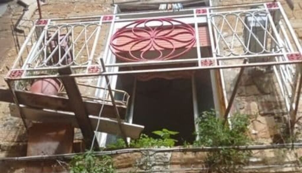 caltanissetta-crolla-balcone-anziano-muore-dopo-la-caduta