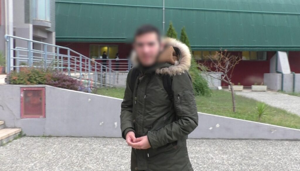 emanuele_scuola_2_thumb.jpg