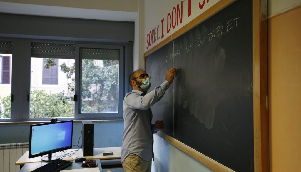 scuola-2.jpg