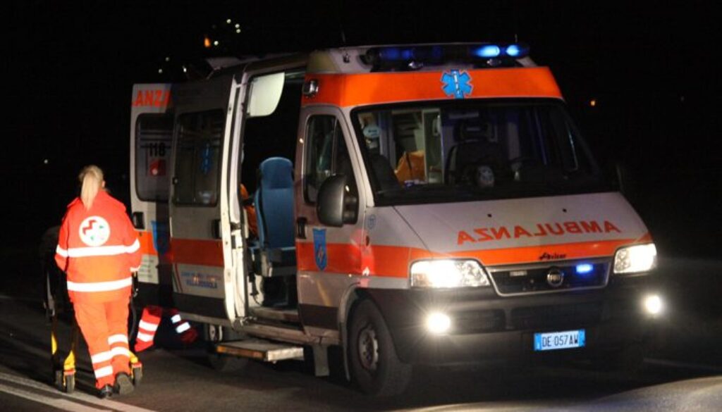 1638436163_ambulanza.jpg