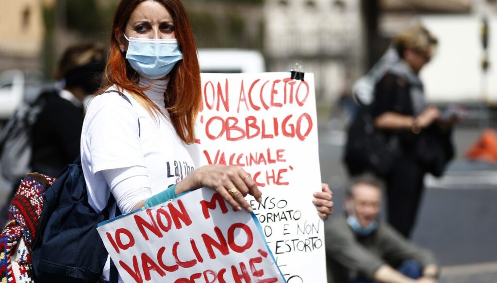 no-vax-uno.jpg