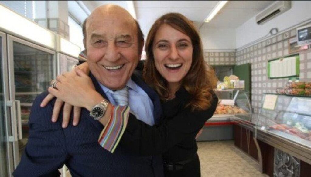 francesca-amadori-dopo-il-licenziamento-dallazienda-del-nonno-faro-causa francesca-amadori-dopo-il-licenziamento-dallazienda-del-nonno-faro-causa