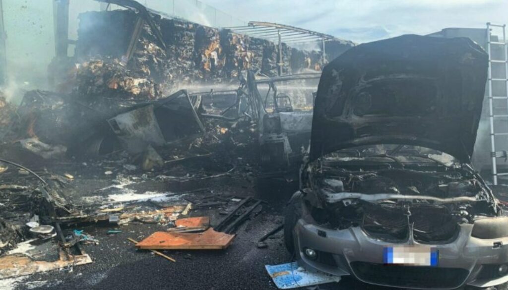 Schermata-2022-02-24-alle-22.15.26.jpg Schermata-2022-02-24-alle-22.15.26.jpg