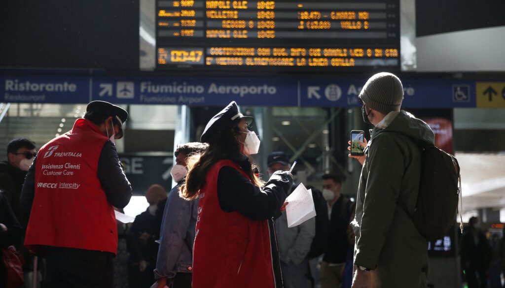 Attacco-hacker-alla-rete-informatica-di-Ferrovie-dello-Stato-disservizi-nelle-stazioni.jpg