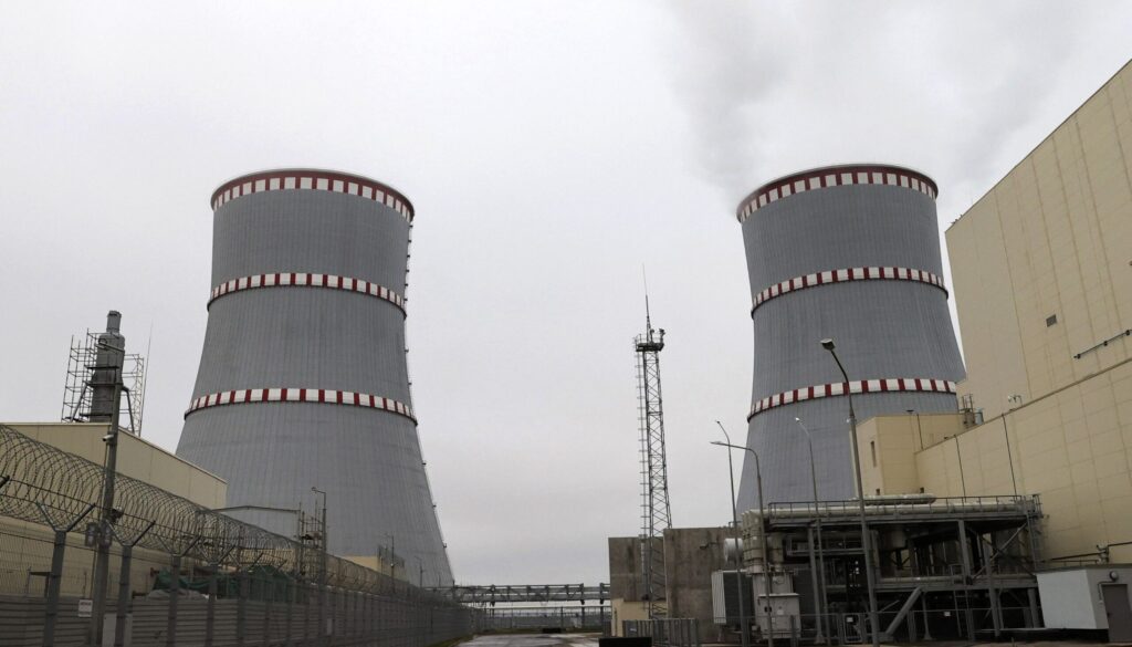 centrale-nucleare.jpg centrale-nucleare.jpg