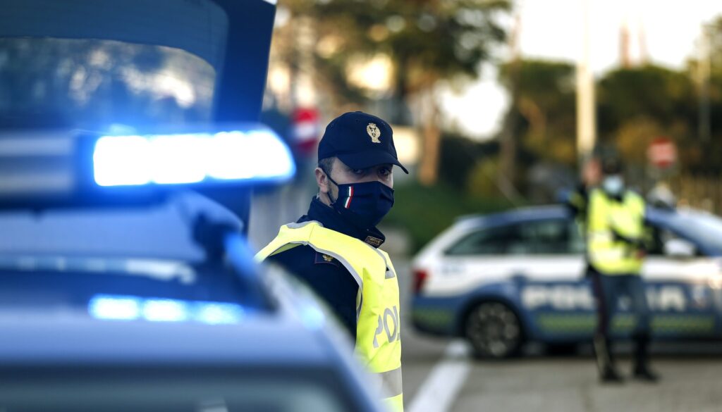 polizia-stradale-controlli.jpg polizia-stradale-controlli.jpg