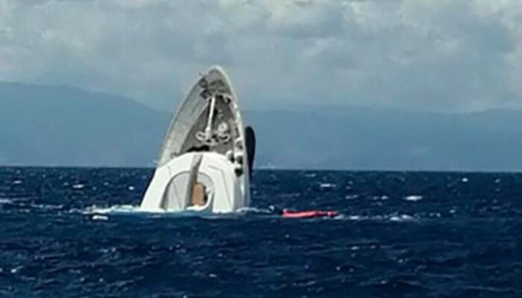 affondamento_90f9d-1661109077341.jpg-yacht_partito_dalla_puglia__affonda_nel_golfo_di_squillace__salvo_l_equipaggio.jpg