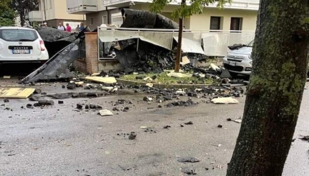 maltempo-modena-danni-1661927504885.jpeg maltempo-modena-danni-1661927504885.jpeg