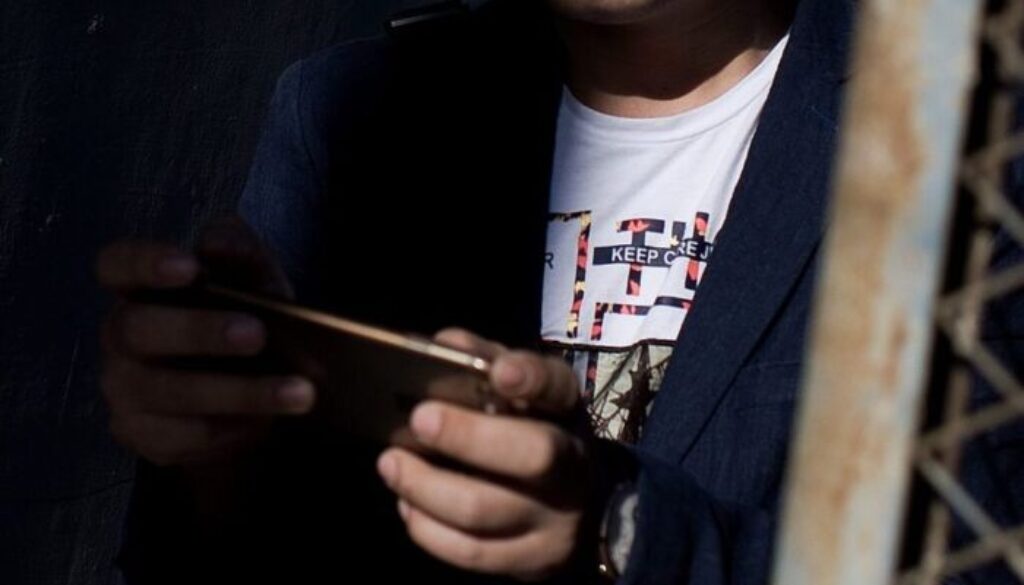 telefono-cellulare-stalking-1565102025759-1616142532982-1024x682-1.jpeg