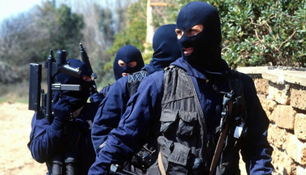 carabinieri-sventato-sequestro.jpg carabinieri-sventato-sequestro.jpg