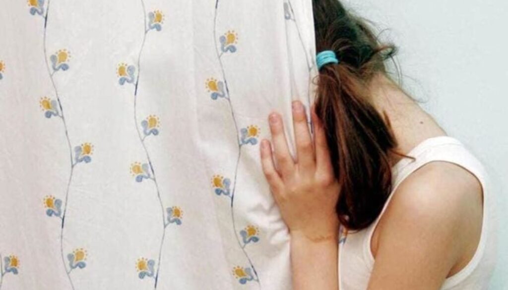 1679995158_violenza-sessuale-bambina-foto-ansa-2.jpg 1679995158_violenza-sessuale-bambina-foto-ansa-2.jpg