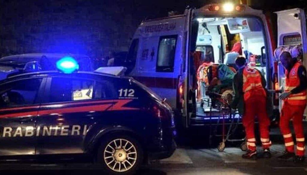 1680035718_carabinieri-ambulanza-notte-4-1.jpeg