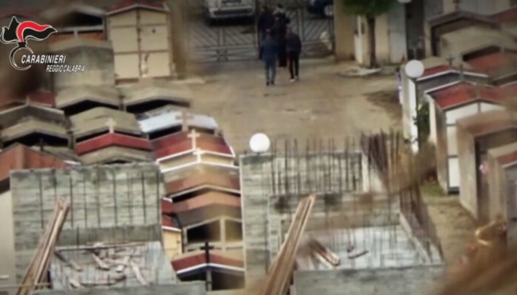 ndrangheta-cimitero.jpg ndrangheta-cimitero.jpg