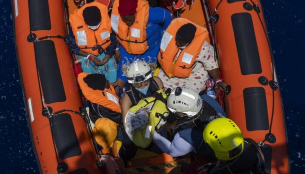 19847432_small.jpg 19847432_small.jpg