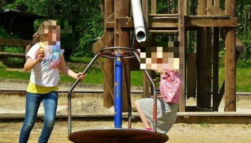 bambina-ferita-parco-livorno-.jpeg