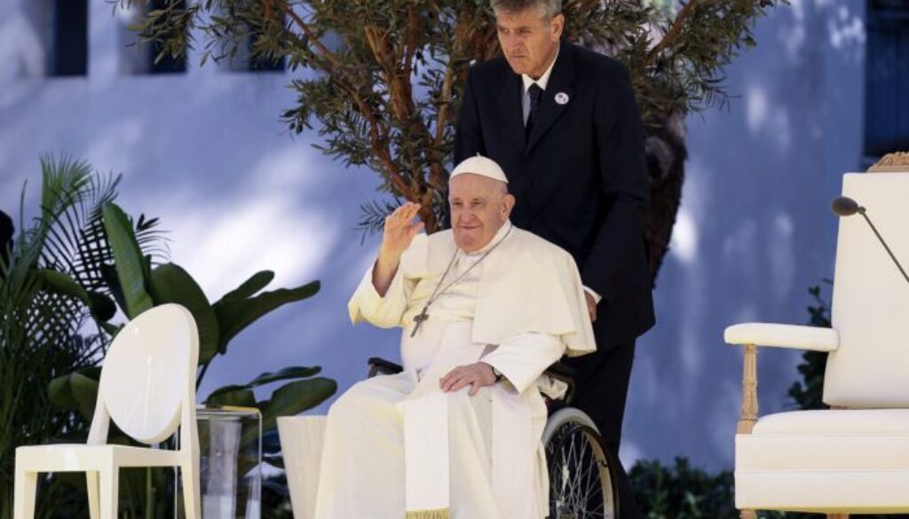 papa-a-lisbona.jpg