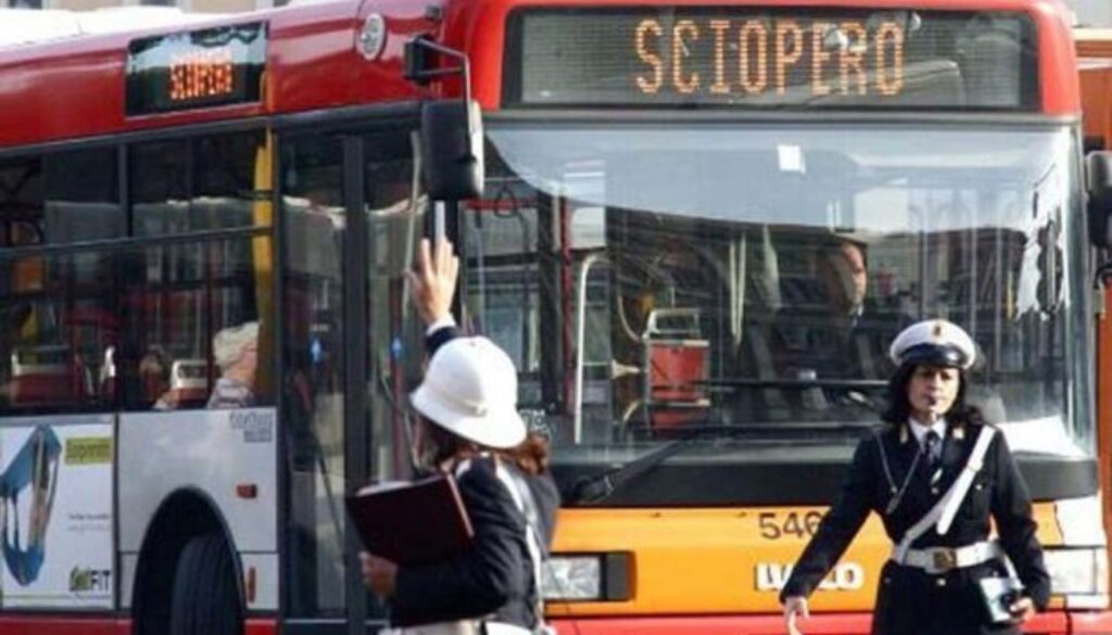 aaaaSCIOPERO1.jpg