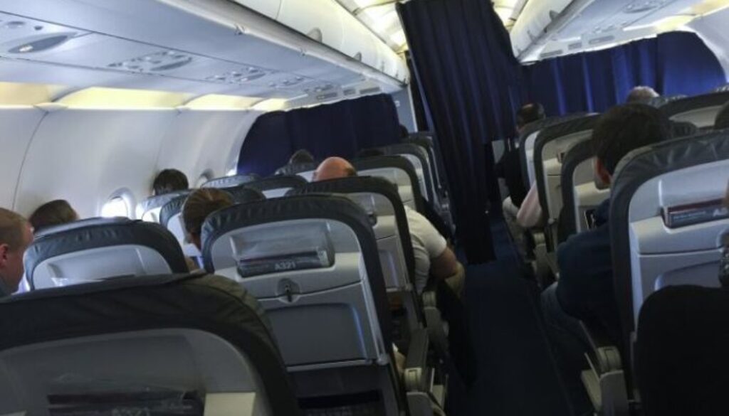 airbus-a321.jpg