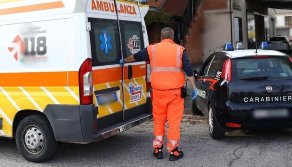 ambulanza-carabinieri.jpeg