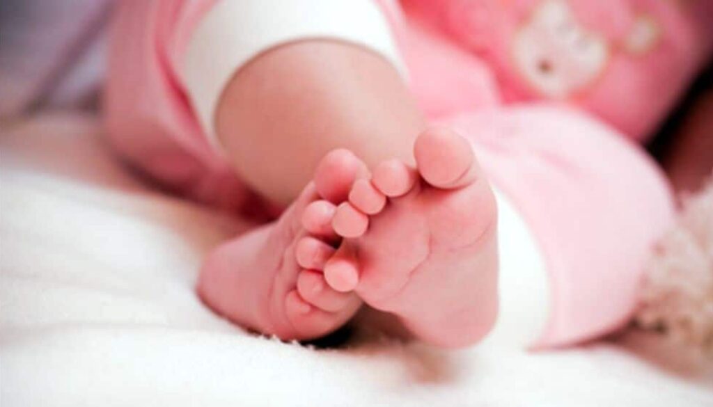 neonata-bambina-2.jpg