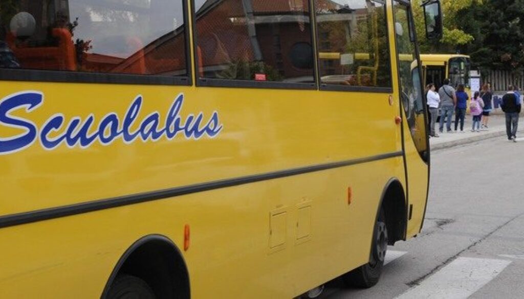 5466368_1527_scuolabus.jpg