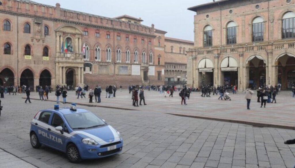 controlli-polizia-bologna.jpg
