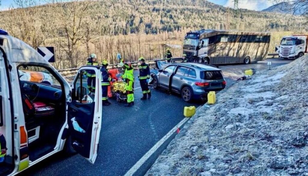 incidente-perca-alto-adige.jpeg incidente-perca-alto-adige.jpeg