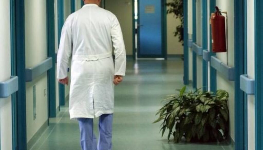 medico-ambulatorio-asl.jpeg