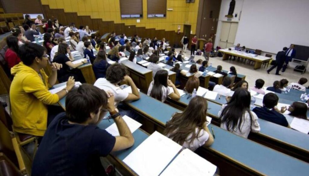 scuola-universita.jpg